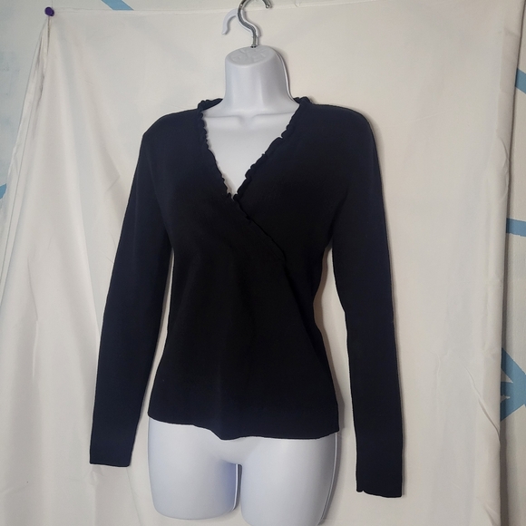 Tape measure sweater - Picture 1 of 5